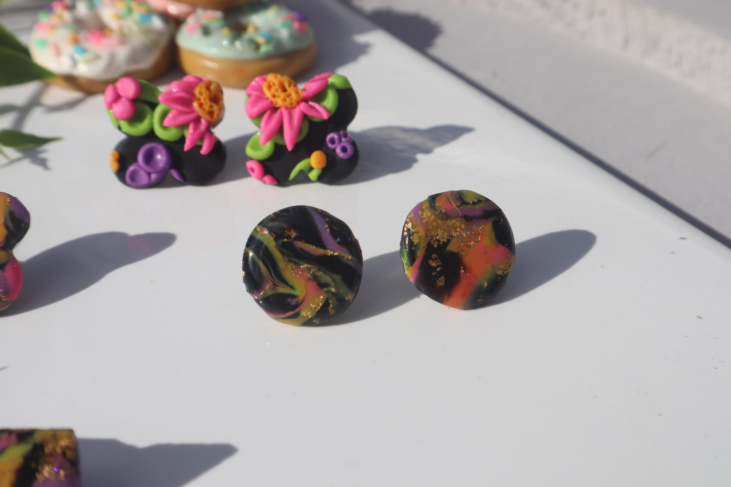 VC pick ‘a’ mix stud pack Mixed. Have small flaws. All are discounted, have nickel free findings and resin backs ‘Summer days and scrap’